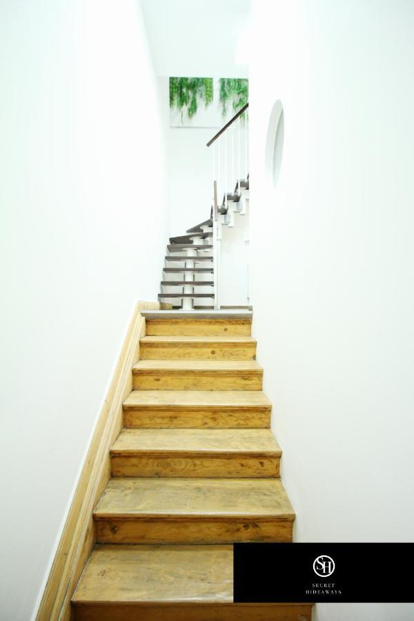 Secret Hideaways Space Loft Wohndesign Auf 2 Etagen L 450M Bis Uni ドゥイスブルグ エクステリア 写真